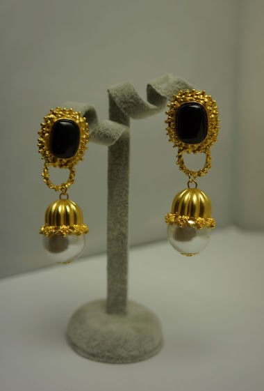 Grossiste MET-MOI - Boucles d'oreilles doré avec perles
