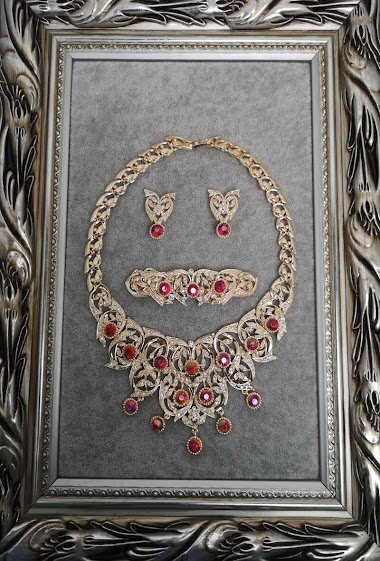 Wholesaler MET-MOI - Rhodium necklace,earrings and bracelet