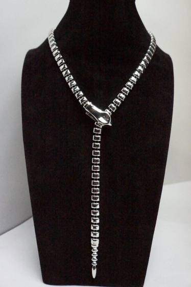 Wholesaler MET-MOI - Snake necklace with clip clasp