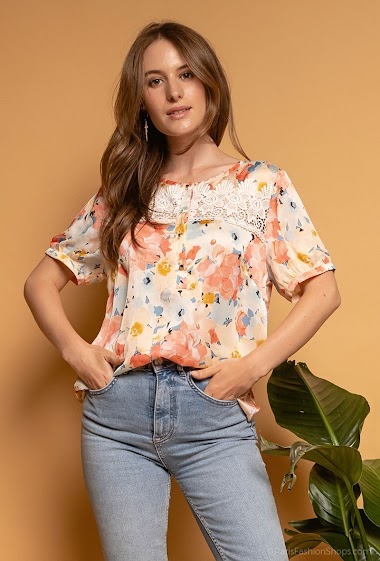 Wholesaler M&G Monogram - Flower printed blouse