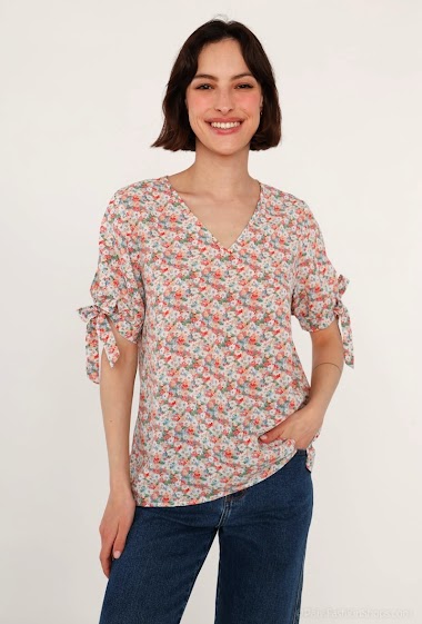 Wholesaler M&G Monogram - Flower printed blouse