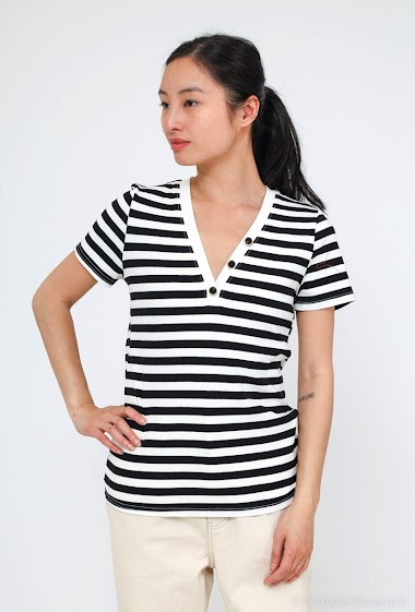 Wholesaler M&G Monogram - Striped T-shirt with buttons