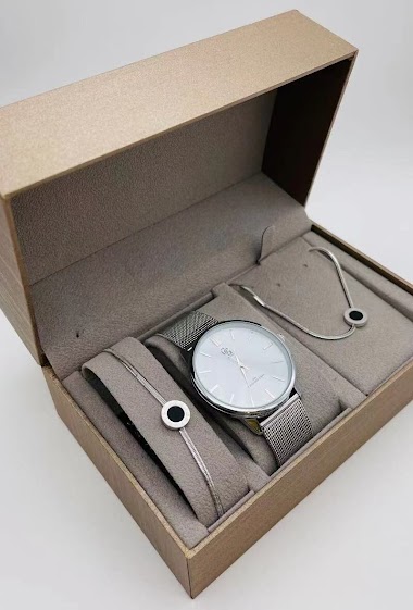 Wholesaler GG Luxe Watches - Coffret femme 141