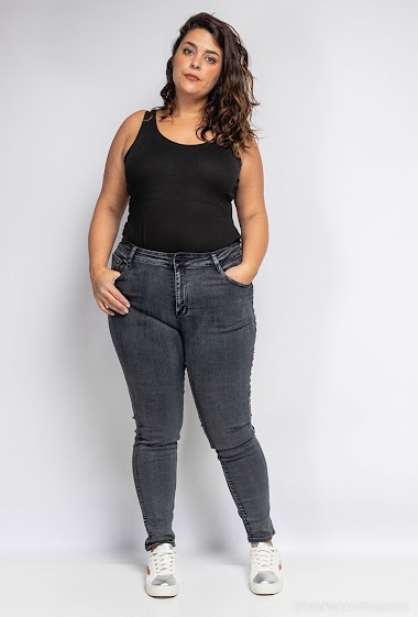 Wholesaler MILA PREMIUM - Big size slim jeans