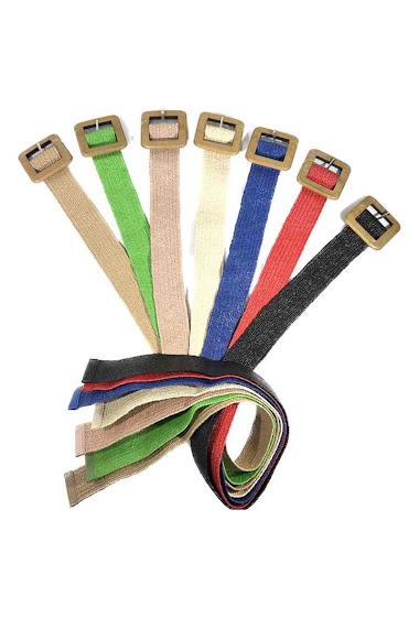 Straw belt with square buckle