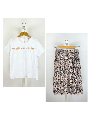 Wholesaler Mini Mignon Paris - Cotton gauze top and floral skirt set for girls