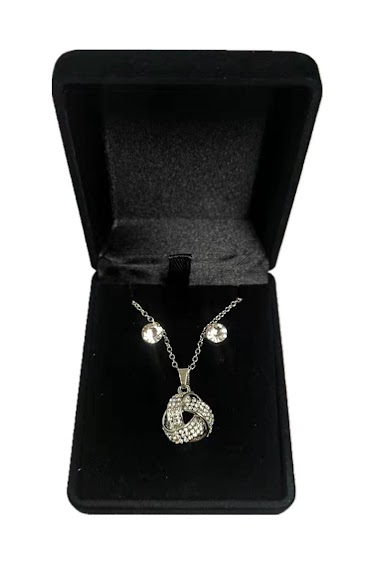 Mayorista MET-MOI - Necklace set box with earrings