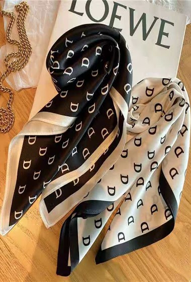Grossiste MET-MOI - 12 pieces de foulard couleur mélange