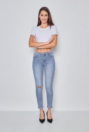 Wholesaler Miss Bon - Skinny jeans with holes at the knee