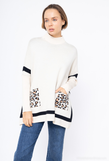 Wholesaler Miss Charm - Leopard pocket sweater
