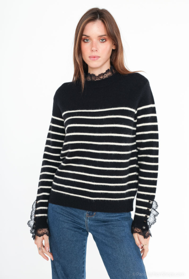 Wholesaler Miss Charm - Striped sweater with lace collar