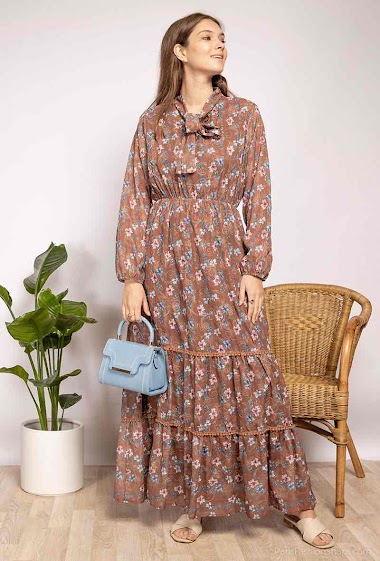 Wholesaler Miss Charm - Embroidered flower printed dress