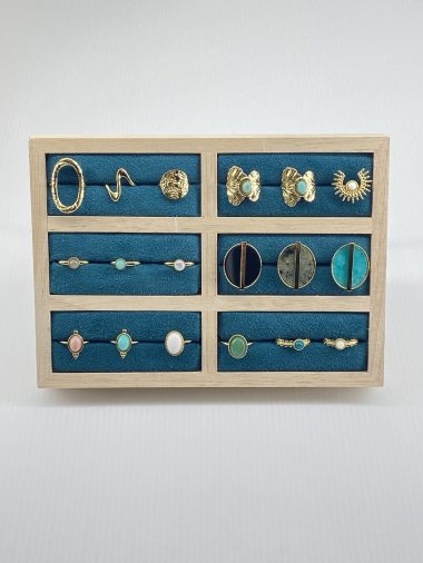 Wholesaler Missra Paris - Steel Jewelry sets with display