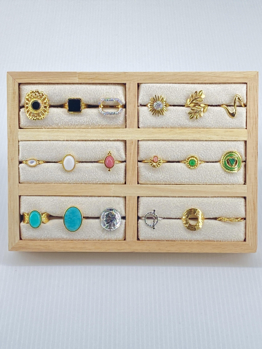 Wholesaler Missra Paris - Steel Jewelry sets with display