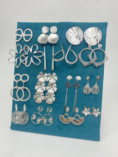 Wholesaler Missra Paris - Set of 15 stainless steel earrings