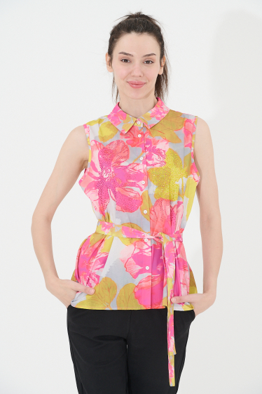 Wholesaler Missy Tekstil - Sleeveless blouse