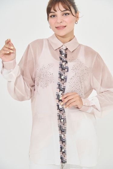 Wholesaler Missy Tekstil - Printed shirt with rhinestones