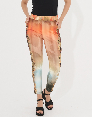 Wholesaler Missy Tekstil - Printed pants with rhinestones