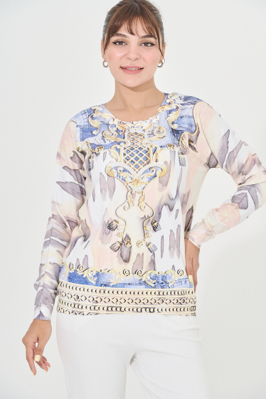 Wholesaler Missy Tekstil - Printed sweater with rhinestones