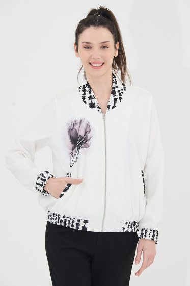 Großhändler Missy Tekstil - Jacke mit Strass-Print