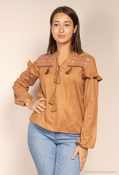 Wholesaler Mochy - Suede embroidered blouse with pompoms