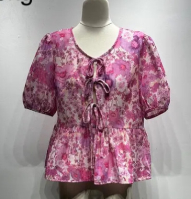 Wholesaler Mochy - Flower pattern blouse