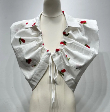 Wholesaler Mochy - Embroidered sleeveless shirt
