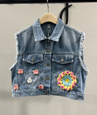 Wholesaler Mochy - sleeveless jeans with flower
