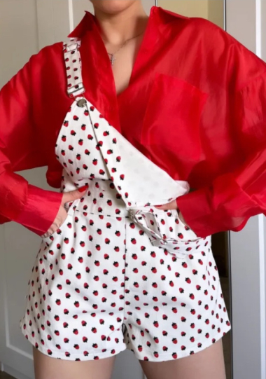 Wholesaler Mochy - strawberry pattern short overalls