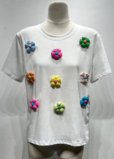 Grossiste Mochy - T-shirt fleur relief
