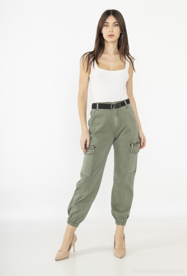 Wholesaler Monday Premium - High-waisted cargo jeans with cuffs
