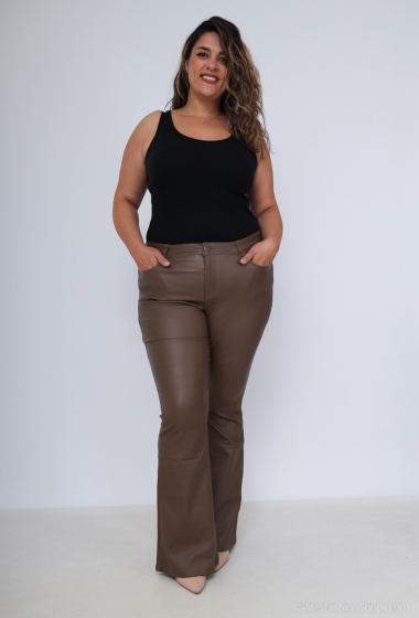 Pintucked Side Zip Flare Pants in Faux Leather
