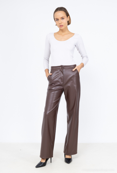 Wholesaler Mooya - Faux leather flared pants with button