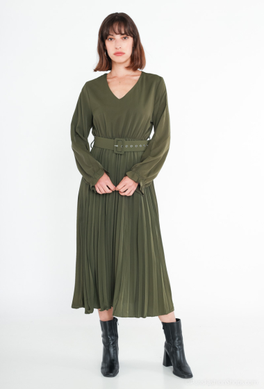 Wholesaler Mooya - Long plain pleated V-neck dress