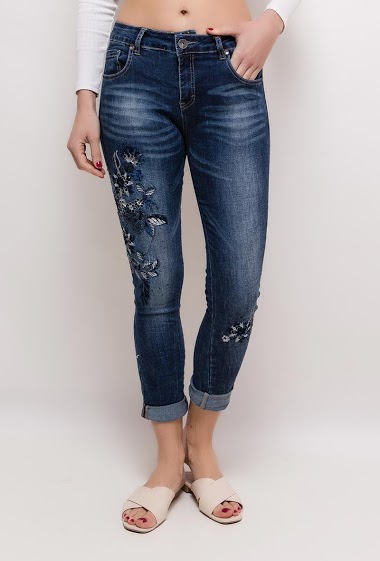 Großhändler Mozzaar  Forever - Jeans with embroideries