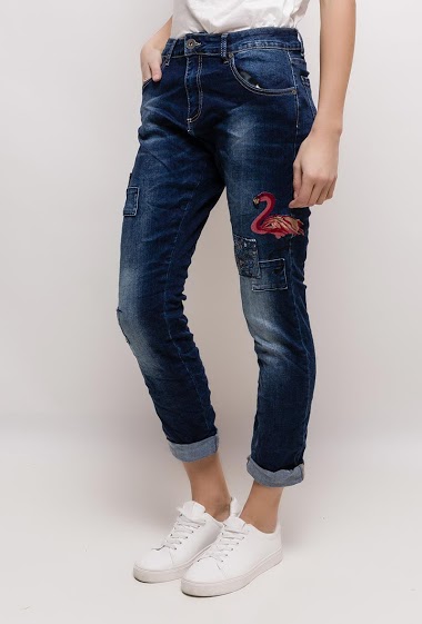 Großhändler Mozzaar  Forever - Jeans with embroidered flamingo