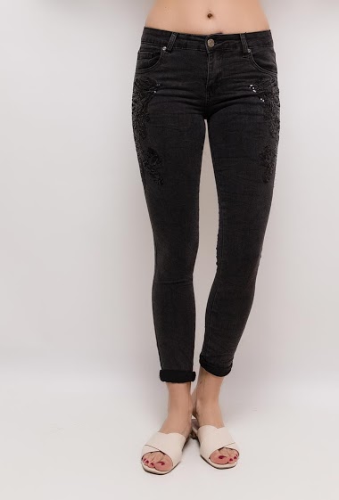 Großhändler Mozzaar  Forever - Jeans with embroidered sequins