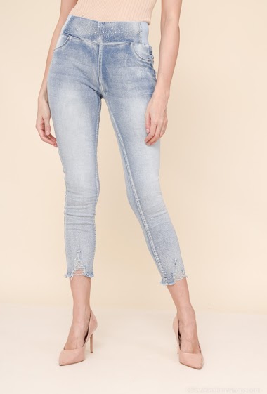 Grossiste Mozzaar  Forever - Pantalon jeans 9/10 élastique à la taille strass haut et bas