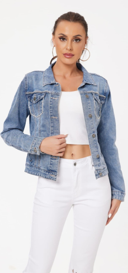 Wholesaler MOZZAAR FOREVER - Jeans jacket, rhinestones, and open heart