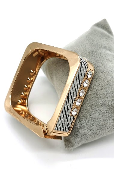 Wholesaler M&P Accessoires - Fancy metal bracelet