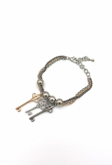 Grossiste M&P Accessoires - Bracelet multi rang et charms clés
