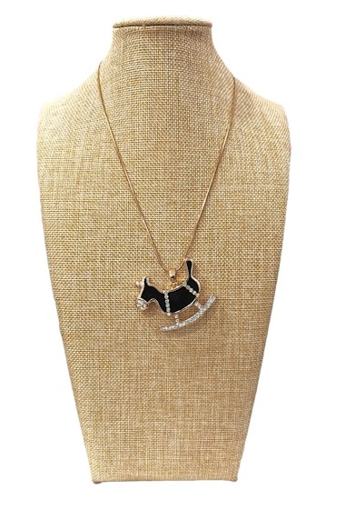 Grossiste M&P Accessoires - Collier en métal fantaisie pendentif cheval à bascule