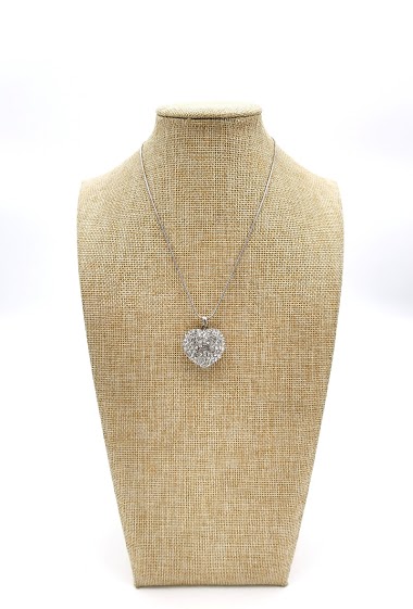 Grossiste M&P Accessoires - Collier en métal fantaisie pendentif cœur