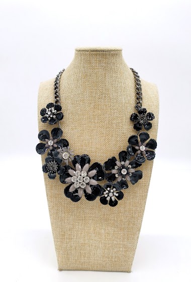 Grossiste M&P Accessoires - Collier métal fantaisie fleurs