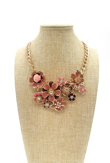 Mayorista M&P Accessoires - Collar elegante de flores de metal