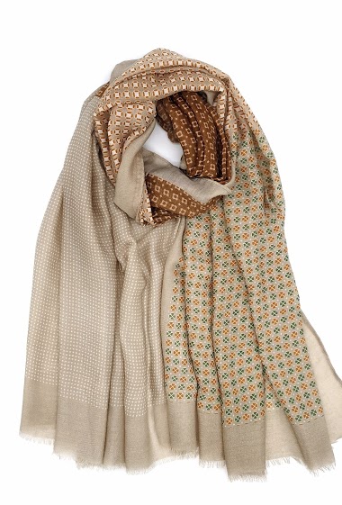 Großhändler M&P Accessoires - Shamrock and polka dot print scarf