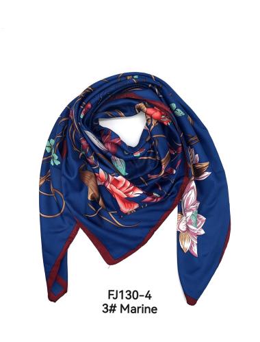 Wholesaler M&P Accessoires - Square shawl scarf 130*130 cm printed