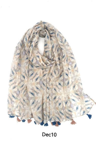Wholesaler M&P Accessoires - Printed scarf with two-tone pompoms