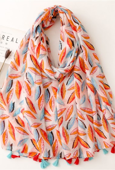 Wholesaler M&P Accessoires - Feather print scarf with pompoms