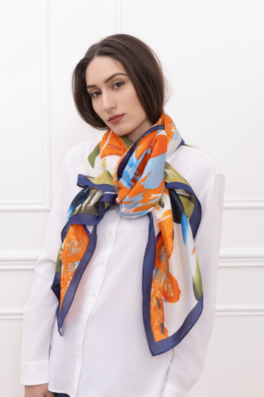 Wholesaler M&P Accessoires - Printed light satin scarf